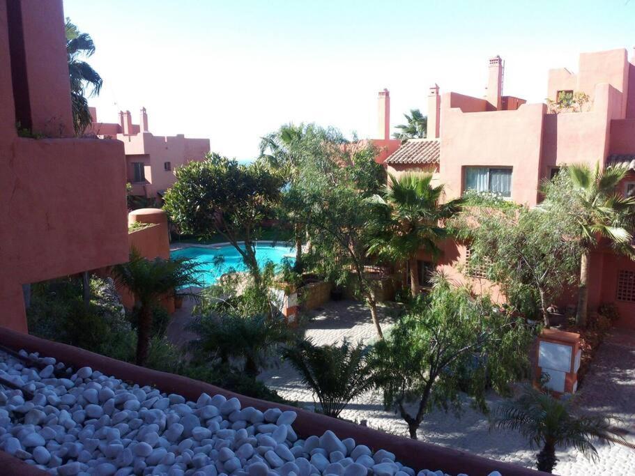 Villa Luxurious Townhouse With Sea Views Manilva Exterior foto