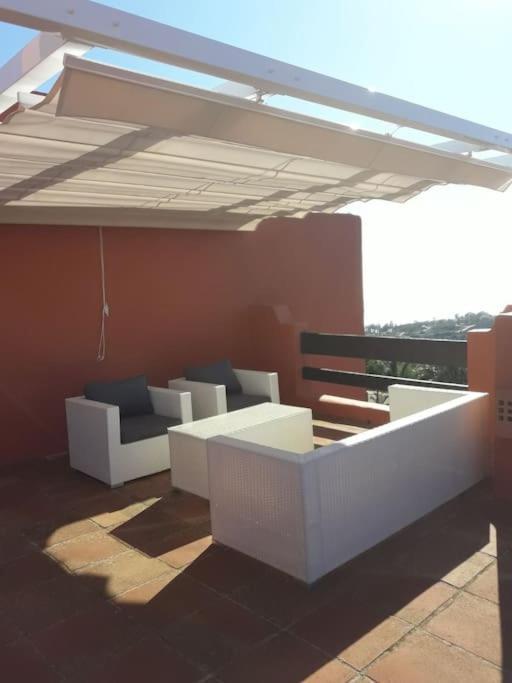Villa Luxurious Townhouse With Sea Views Manilva Exterior foto