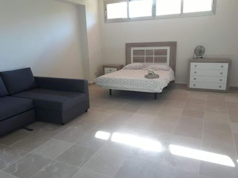 Villa Luxurious Townhouse With Sea Views Manilva Exterior foto